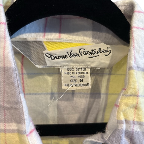 ✨ Diane von Furstenberg Vintage Plaid Button-Up Blouse | Size Medium ✨ - Picture 4 of 5